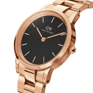 Produktbild av Daniel Wellington DW00100214, Iconic Link damklocka med 28 mm boett.