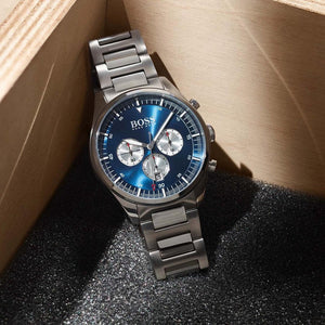 Produktbild av Hugo Boss 1513713, Pioneer herrklocka med 43 mm boett.