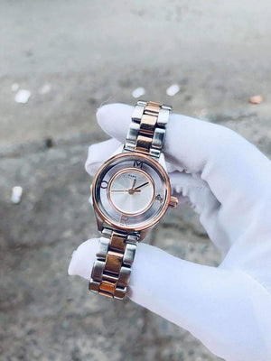 Produktbild av Marc Jacobs MBM3418, Tether damklocka med 25 mm boett.