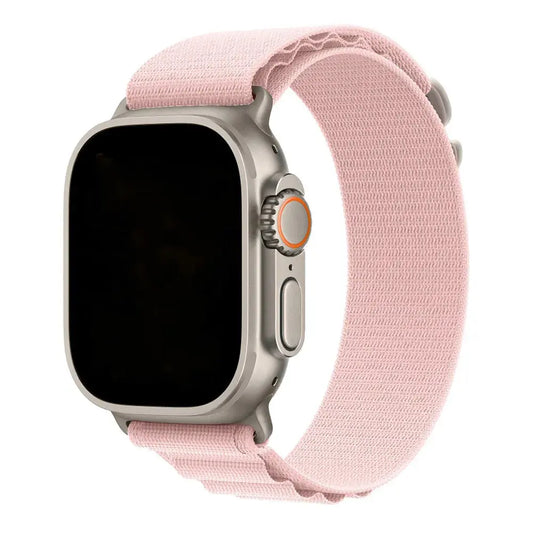 Apple Watch Alpine Loop Band - Korallrosa Wrist Sweden