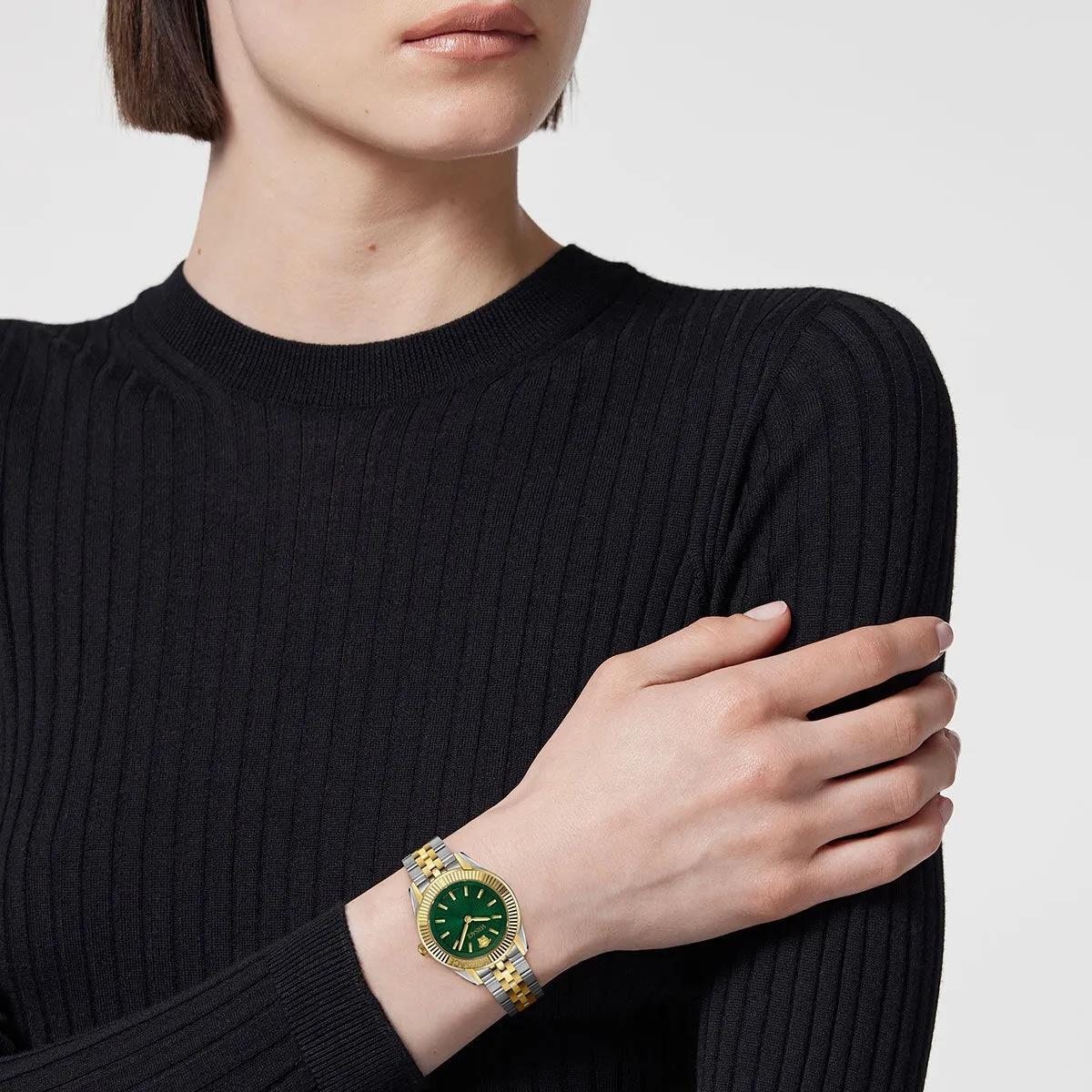 Versace VRSCVE9CA0324 damklocka WRIST SWEDEN