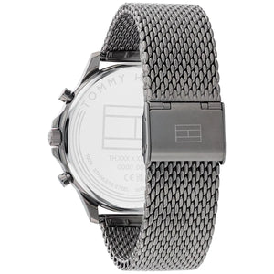 Tommy Hilfiger Ryder 1710500 herrklocka med grått stålarmband och grå boett, visad framifrån.