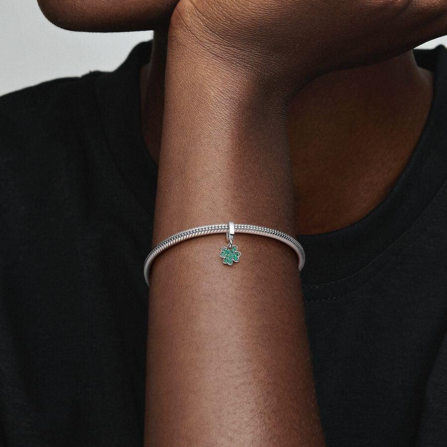 Pandora Vierblättriges Kleeblatt Charm-Anhänger WRIST SWEDEN