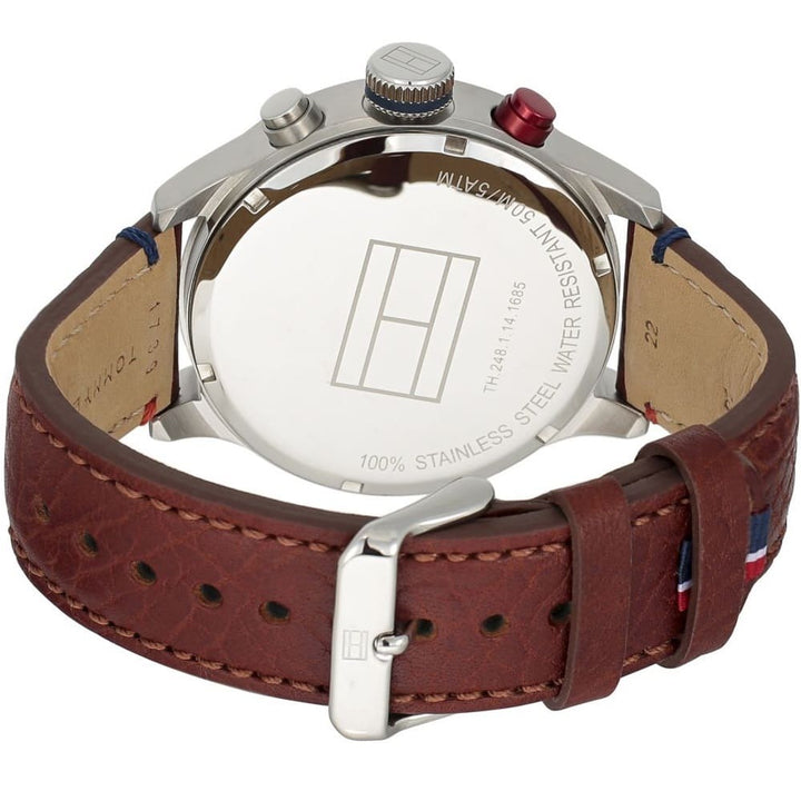 Tommy Hilfiger Trent TH1791066 herrklocka med blått silikonarmband och silver boett, visad framifrån.