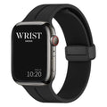 Silikon armband till apple watch av modellen nifty line on från wrist sweden